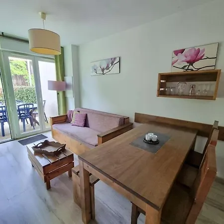 La Apolonia Maison 6 Pp Piscine En Bord Apartmán *